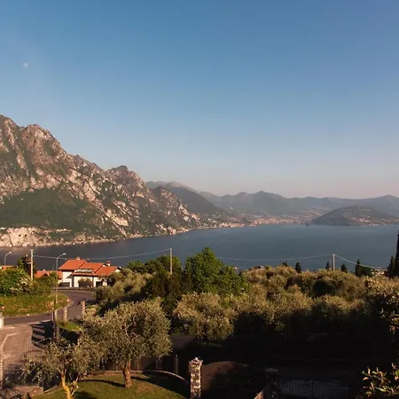 Italian - Longol Nyaraló Riva di Solto