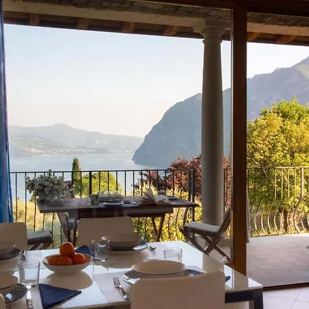Nyaraló Italian - Longol Riva di Solto