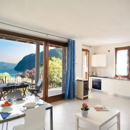 Vakantiehuis Italian - Longol